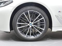 BMW 5 Series 530Li Premier M Sport Package - ფოტო 6