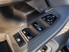 BMW 5 Series 525Li M Sport Package - ფოტო 18