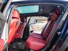 BMW 5 Series 525Li M Sport Package - ფოტო 7