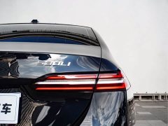 BMW 5 Series 525Li M Sport Package - ფოტო 9