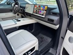 Li Auto Li Xiang MEGA Ultra - ფოტო 11