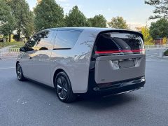 Li Auto Li Xiang MEGA Ultra - ფოტო 5