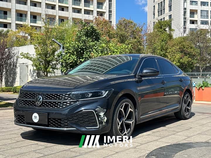 Volkswagen Passat 330TSI Starry Sky Luxury Edition - car from China