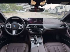 BMW 5 Series 530Li Premier M Sport Package - ფოტო 20