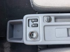Wuling Yangguang 300km Comfort Enclosed Window Version 60kW - ფოტო 13