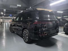 Denza N8L PHEV Flash Charging Flagship - photo 8