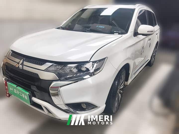 Mitsubishi Outlander 2.4L AWD Enjoy Edition 7-Seater