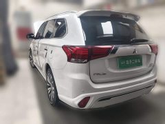 Mitsubishi Outlander 2.4L AWD Enjoy Edition 7-Seater - фото 4