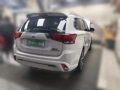 Mitsubishi Outlander 2.4L AWD Enjoy Edition 7-Seater - фото 6