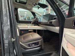 Li Auto Li Xiang MEGA Ultra - ფოტო 10