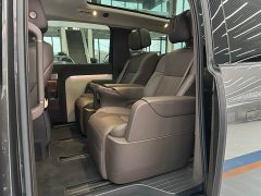 Li Auto Li Xiang MEGA Ultra - ფოტო 7