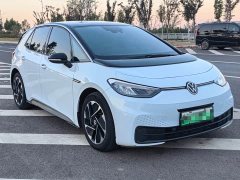 Volkswagen ID.3 Outstanding Edition - ფოტო 3