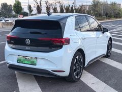 Volkswagen ID.3 Outstanding Edition - ფოტო 4