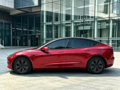 Tesla Model 3 Rear-Wheel Drive - ფოტო 2