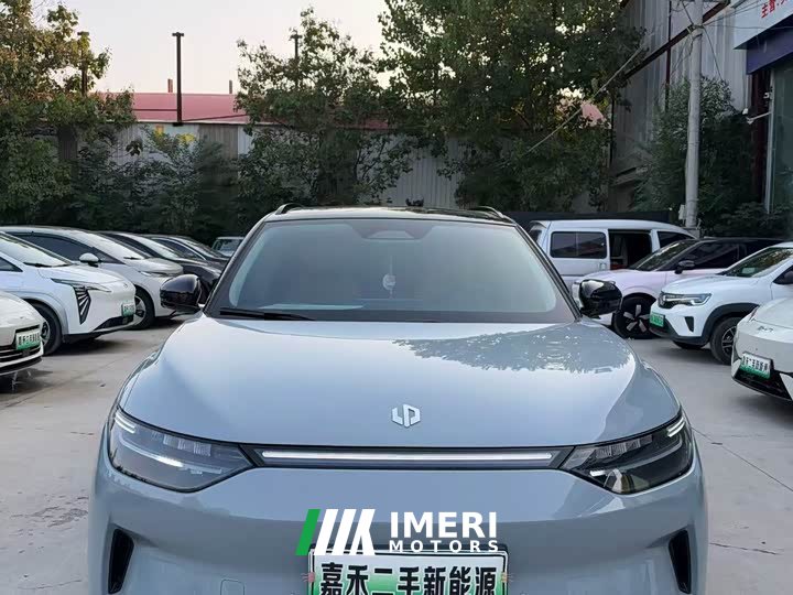 Leapmotor Leapo C11 Pure Electric 580 Premium Edition - автомобиль из Китая