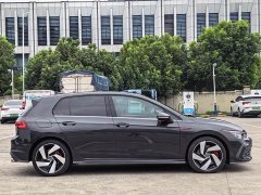 Volkswagen Golf GTI Facelift 380TSI DSG GTI - ფოტო 3