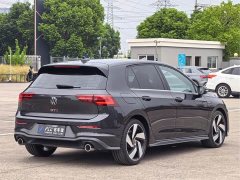 Volkswagen Golf GTI Facelift 380TSI DSG GTI - ფოტო 5
