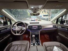 Volkswagen Viloran 380TSI Prestige - ფოტო 13
