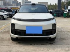 Li Auto L9 Max - ფოტო 2