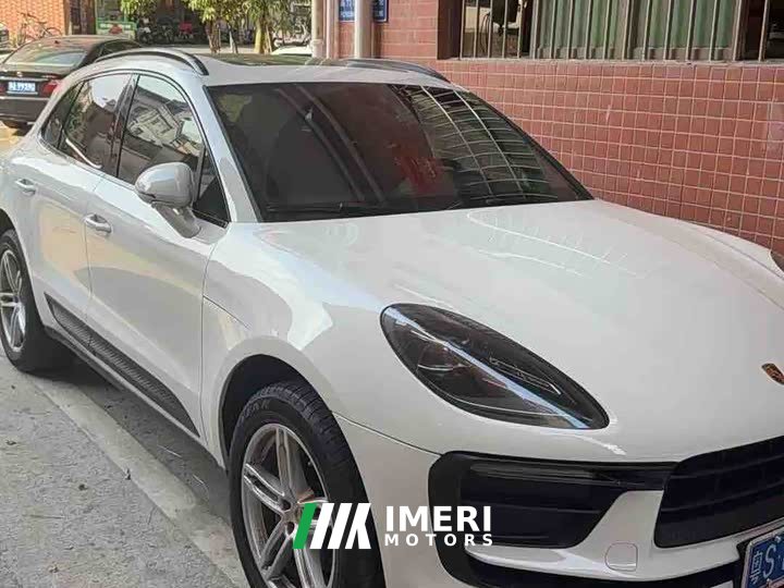 Porsche Macan 2.0T - car from China