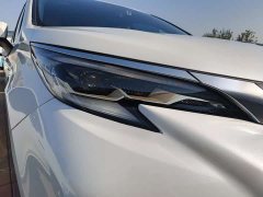 Toyota Grevias 2.5L Hybrid Premium Plus Edition - фото 6