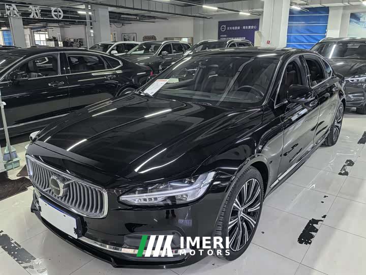 Volvo S90 B5 Smart Luxury Edition - ავტომობილი ჩინეთიდან