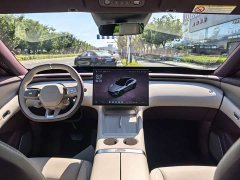 Xiaomi YU7 Rear-Wheel Drive Long-Range Edition - photo 10