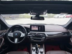 BMW 5 Series Facelift 525Li M Sport Package - фото 11