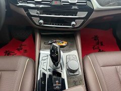 BMW 5 Series Facelift 525Li M Sport Package - фото 14