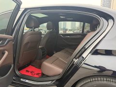 BMW 5 Series Facelift 525Li M Sport Package - фото 9