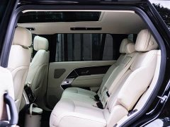 Land Rover Range Rover 3.0 L6 400PS Extended Wheelbase Seven-Seater - фото 18