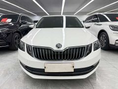 Skoda Octavia 1.5L Automatic Comfort Edition - ფოტო 2