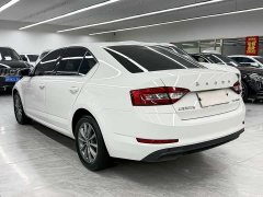 Skoda Octavia 1.5L Automatic Comfort Edition - ფოტო 4