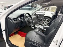 Skoda Octavia 1.5L Automatic Comfort Edition - ფოტო 7