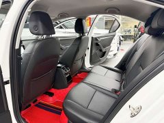 Skoda Octavia 1.5L Automatic Comfort Edition - ფოტო 8