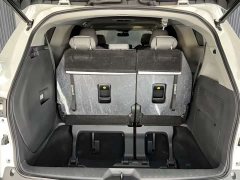 Toyota Sienna 2.5L Automatic - ფოტო 11