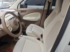 Wuling Hongguang MINIEV Fourth Generation Four-Door Advanced Edition - ფოტო 9