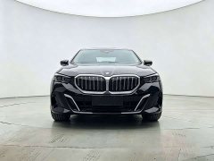 BMW 5 Series 525Li M Sport Package - ფოტო 2
