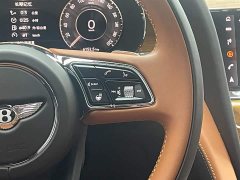 Bentley Bentayga 4.0T V8 Long Wheelbase - ფოტო 16