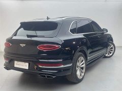 Bentley Bentayga 4.0T V8 Long Wheelbase - ფოტო 4