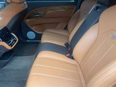 Bentley Bentayga 4.0T V8 Long Wheelbase - ფოტო 9