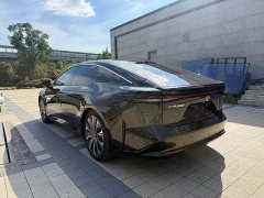 Toyota Platinum Wisdom 7 700 Max - photo 15