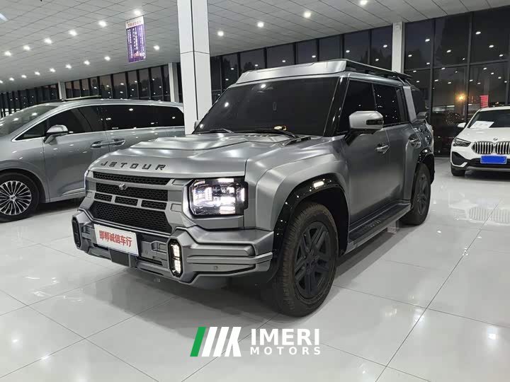 Jetour Traveler 2.0TD DCT 4WD Interstellar Guardian - car from China