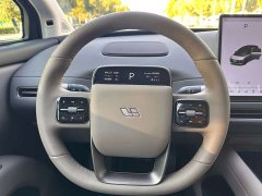Li Auto i8 Standard Edition - ფოტო 10