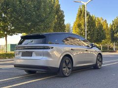 Li Auto i8 Standard Edition - ფოტო 20