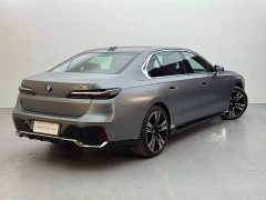 BMW i7 eDrive50L M Sport Luxury Package - ფოტო 4