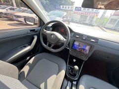Volkswagen Santana 1.5L Manual Comfort Edition - фото 12