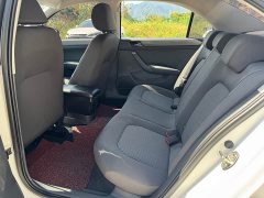 Volkswagen Santana 1.5L Manual Comfort Edition - фото 15