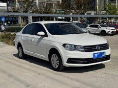 Volkswagen Santana 1.5L Manual Comfort Edition - фото 3