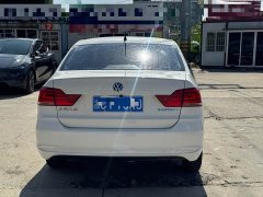 Volkswagen Santana 1.5L Manual Comfort Edition - фото 5